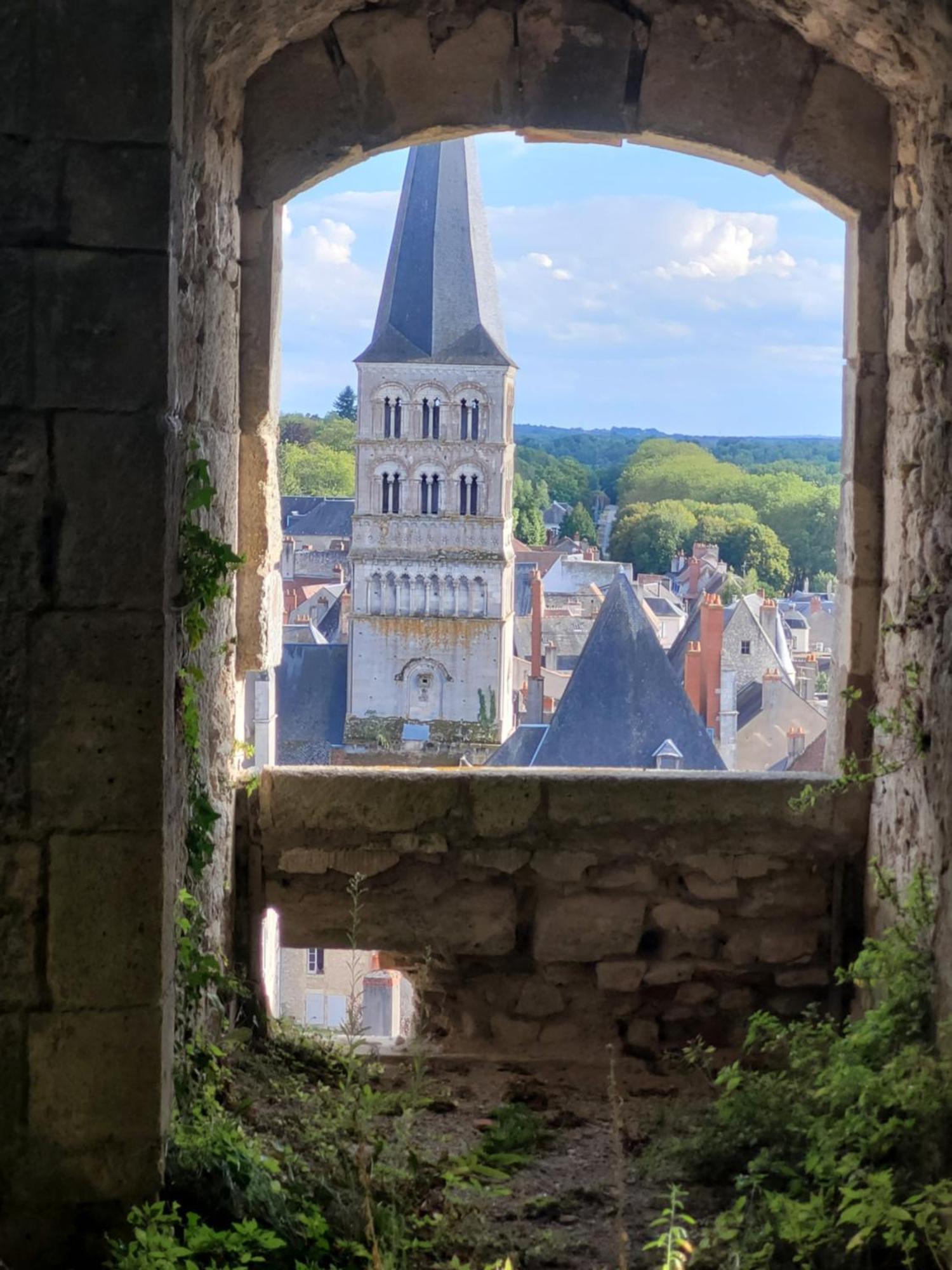 La Cour Du Chateau La Charité-sur-Loire Εξωτερικό φωτογραφία